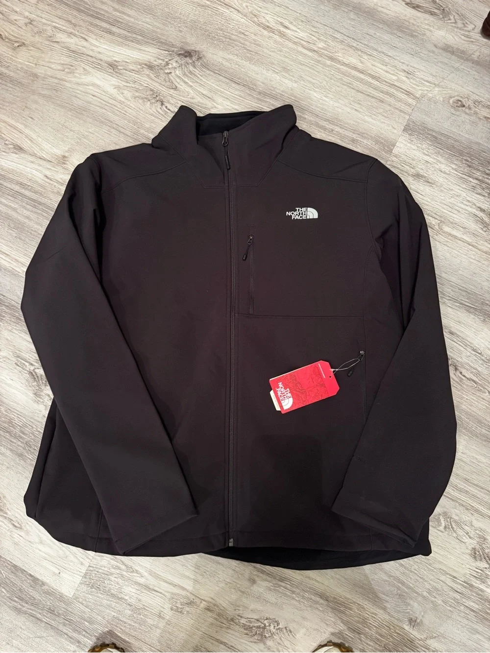 The North Face Men's Black Apex Jacket with Chest Logo size XXL